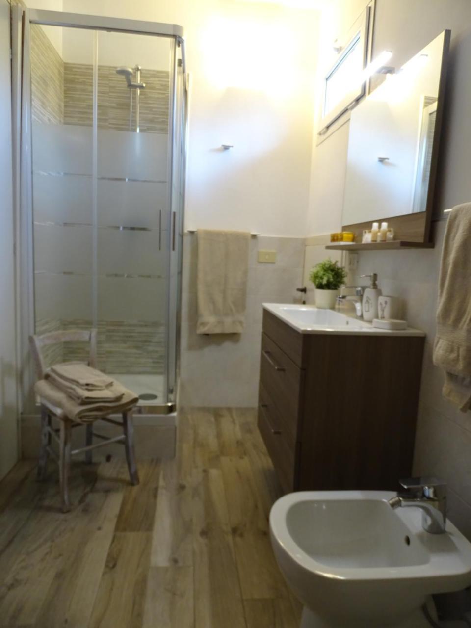 Bed and Breakfast La Casa Di Clara Esine Экстерьер фото