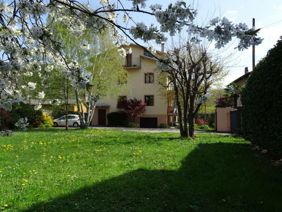 Bed and Breakfast La Casa Di Clara Esine Экстерьер фото